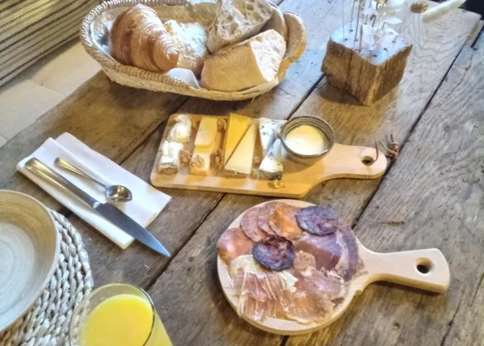 Гостевой дом La Cambrousse